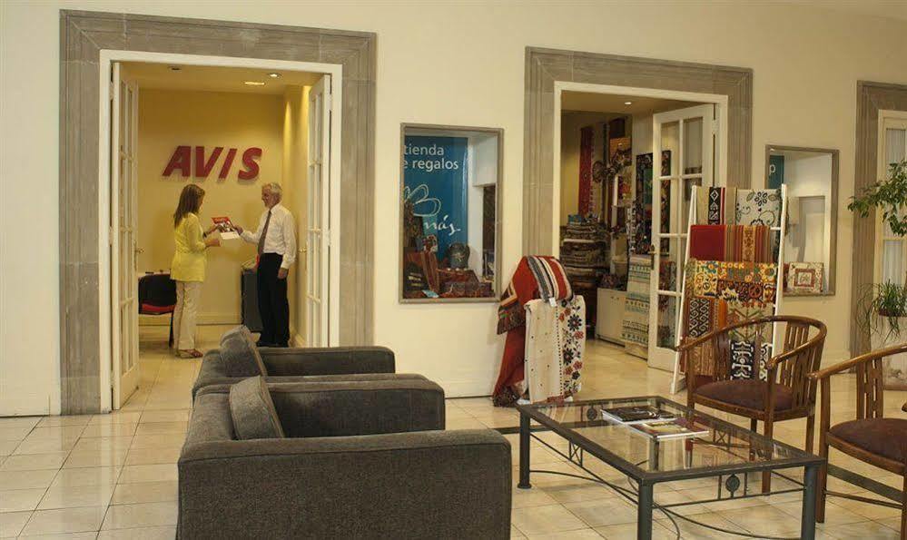 Austral Plaza Hotel Κομοντόρο Ριβαντάβια Εξωτερικό φωτογραφία