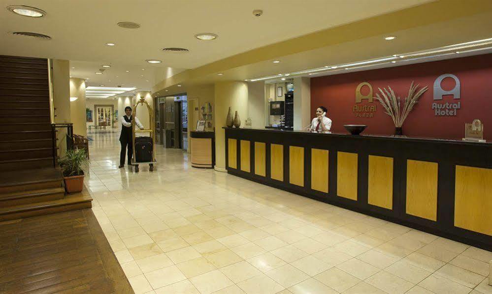 Austral Plaza Hotel Κομοντόρο Ριβαντάβια Εξωτερικό φωτογραφία